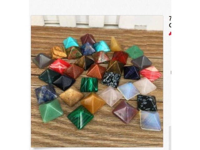 7Pcs Healing Natural Chakra Pyramid Stone Set Assorted - Click Image to Close